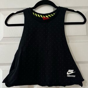 🩷 Women’s Nike Black Cropped Track & Field Muscle Tank- Size Medium